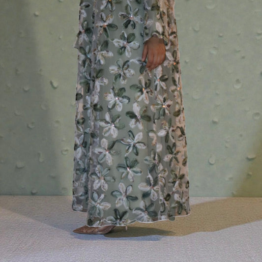 Green blossom abaya